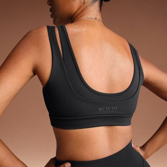 NWT NikeSkims Matte Double-Strap Scoop Bra in Black Obsidian (S) - Picture 2 of 5